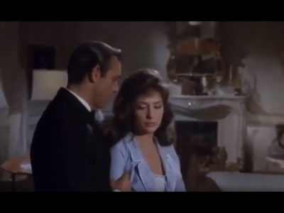 فیلم سینمایی دوبله بدون سانسور: زن پوشالی