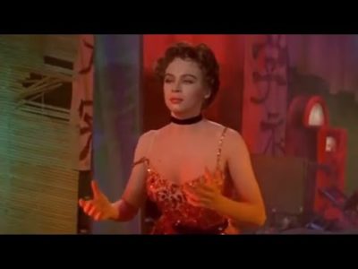 فیلم سینمایی دوبله فارسی: بابا لنگ دراز  Daddy Long Legs
